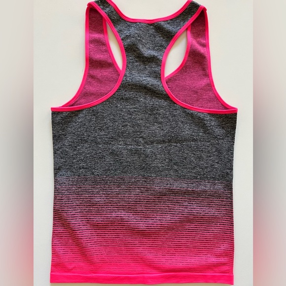 Workout Set (*new with tags) - Picture 2 of 2